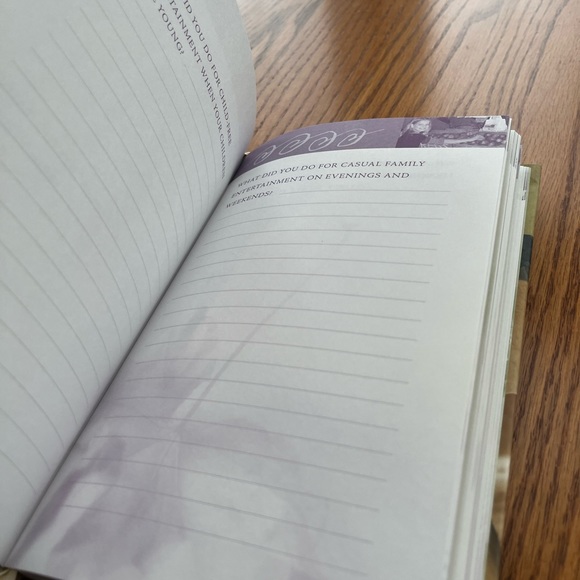 A Grandparent’s Legacy Hallmark gift book. - Picture 3 of 8